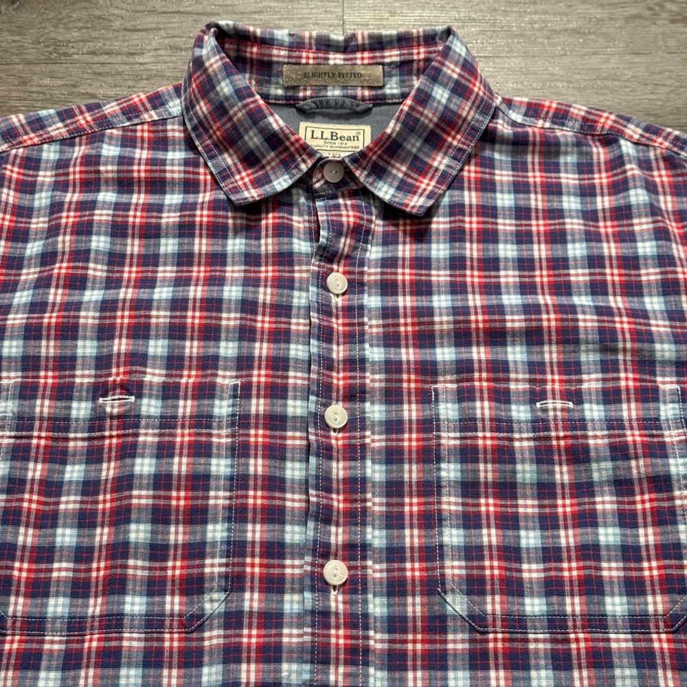 LL Bean Shirt Mens Large Plaid‎ Flannel Slightly Fitted Button Up Short Sleeve